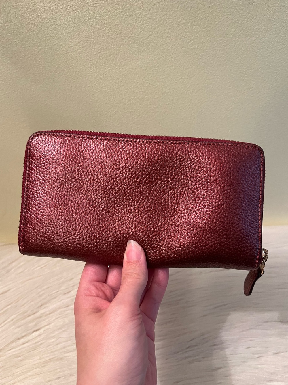 Coach Accordion Metallic Burgundy Pebbled Leather Zip Wallet - Picture 2 of 7